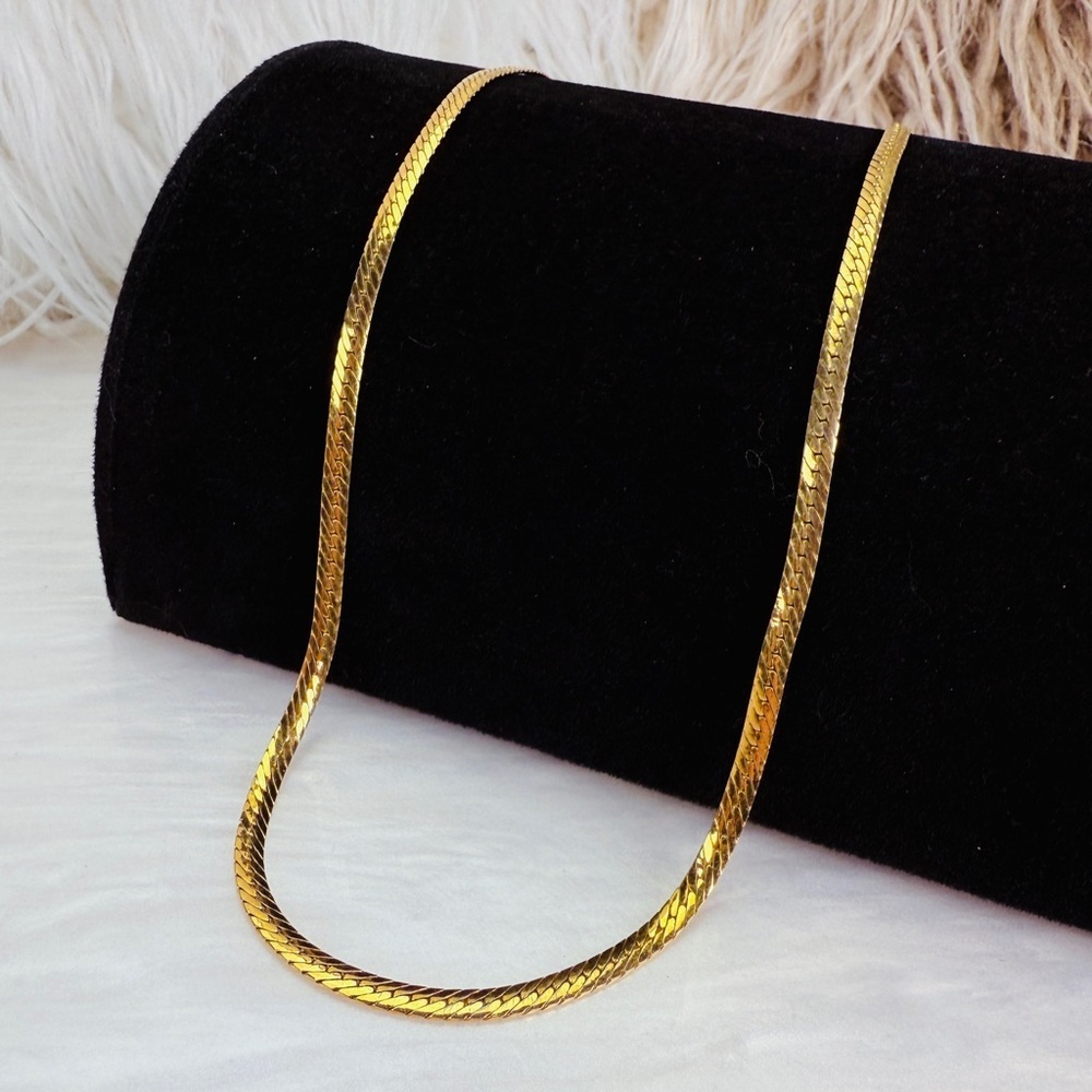 Vintage Napier Gold Tone Herringbone Chain Necklace